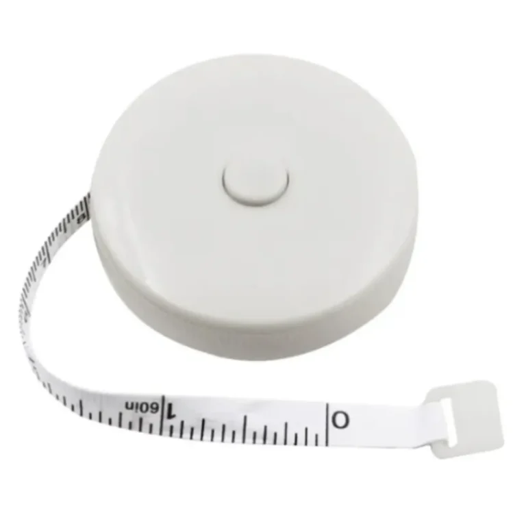 תמונה של סרט מדידה בצבע לבן